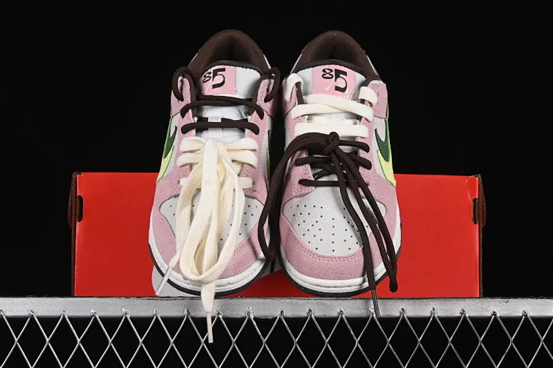All categories Nk SB Dunk series Nk SB Dunk Low low-top sneakers Nk Dunk Low 85 double hook series Year of the Snake theme SB low-top sports and leisure sneakers HV1799-161